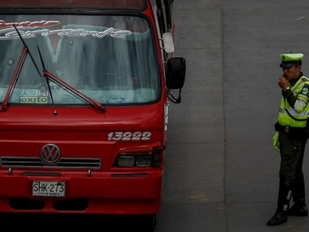 Transportadores anuncian paro el lunes en Bogotá