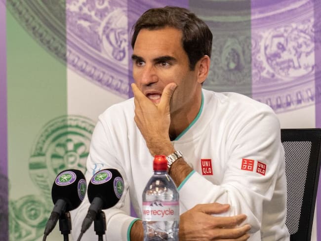 Roger Federer en la rueda de prensa posterior al juego en cuartos de final de Wimbledon