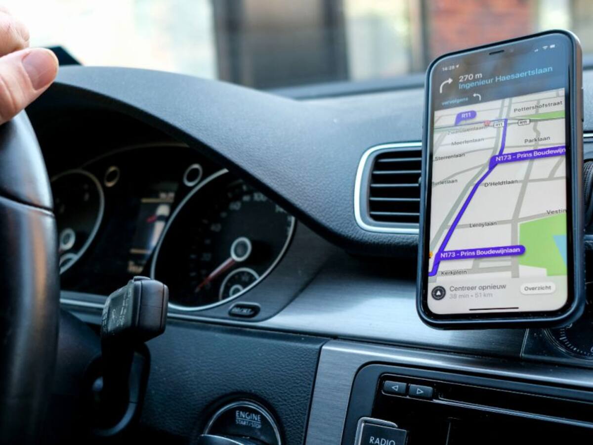 ¿Waze funciona para alertar a otras personas por presencia de ladrones?