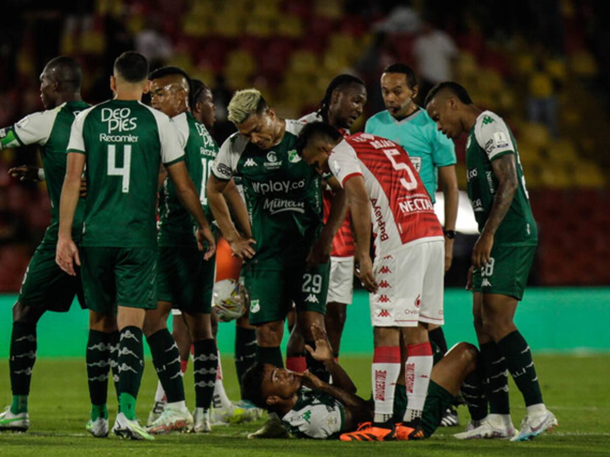 Técnicos de Santa Fe y Cali dan sus versiones de la pelea en medio de los penaltis