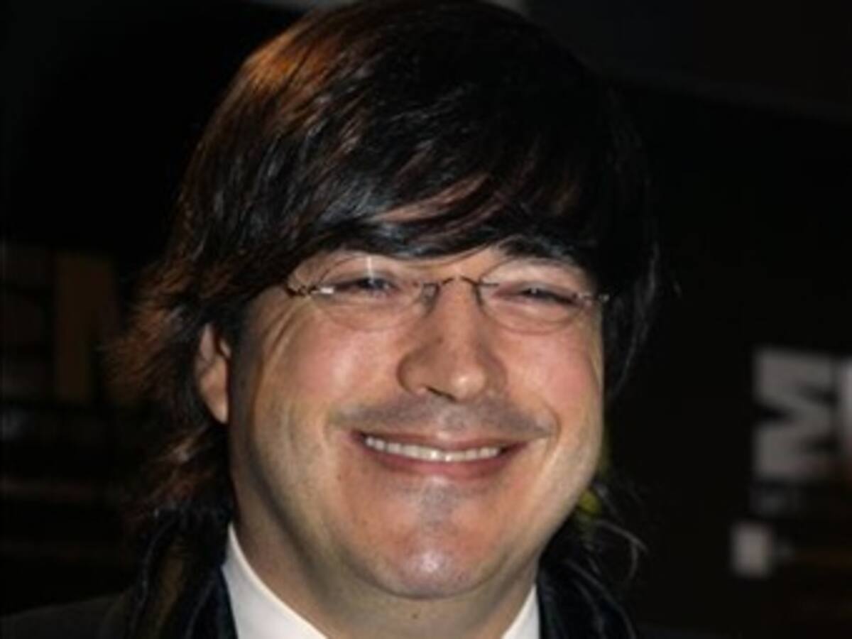 Jaime Bayly anuncia que tendrá un hijo con una joven de 21 años