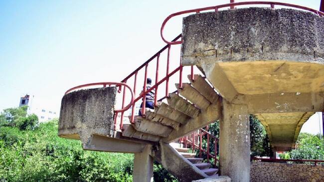 Las obras contemplan la recuperación total de las escaleras para dar solución a la movilidad en Crespo, Crespito, 7 de agosto y Santa María