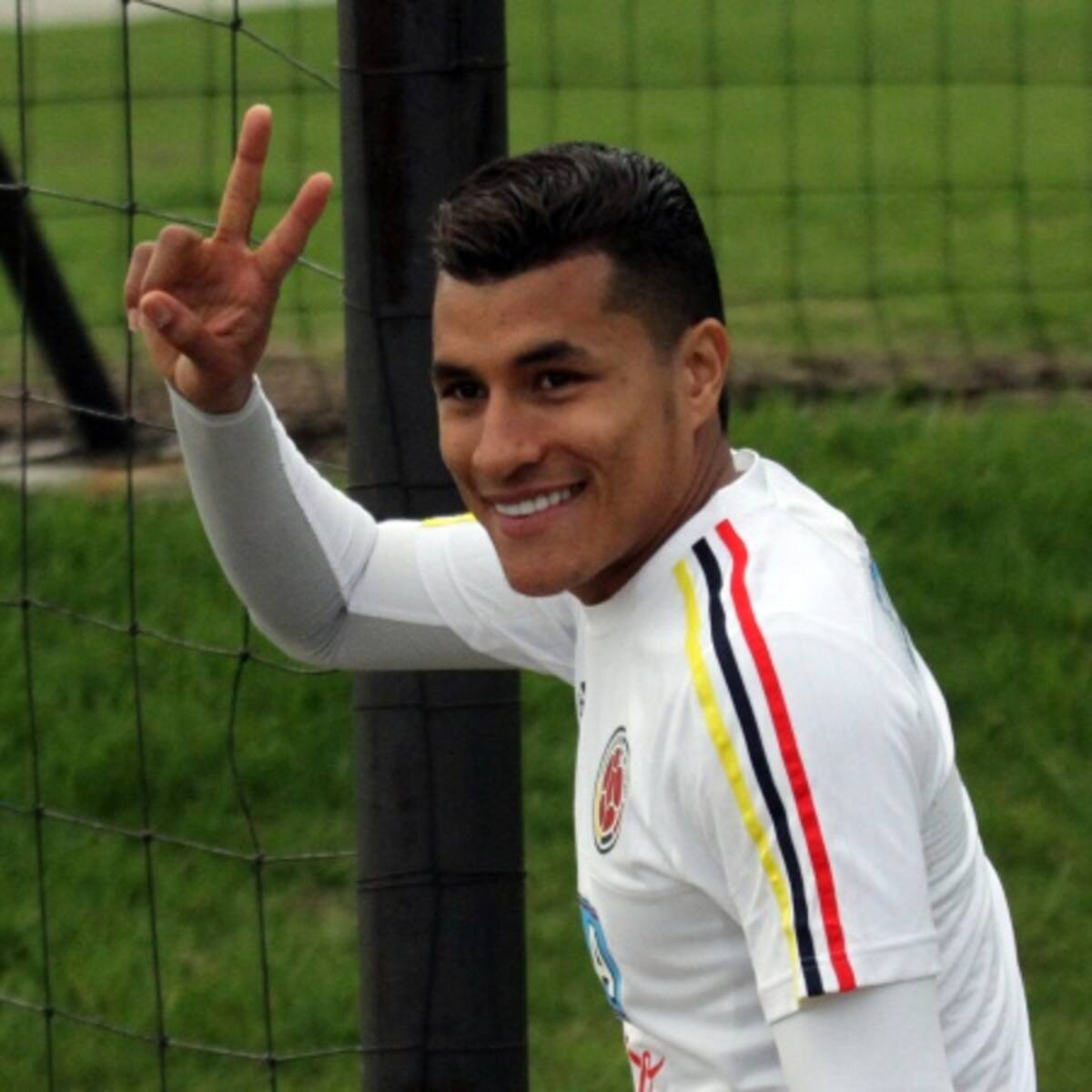 Todos conocemos la forma de ser de Neymar: Jeison Murillo