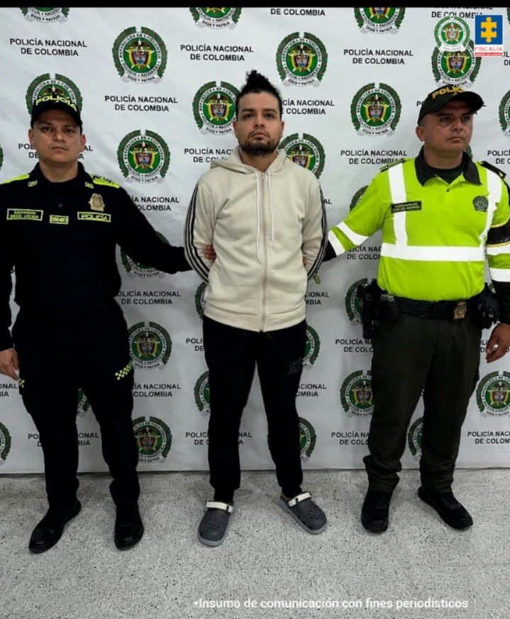 Enviado a la cárcel hombre por presuntamente arrollar a su pareja sentimental y a un primo de ella, tras una discusión, en vías de Antioquia