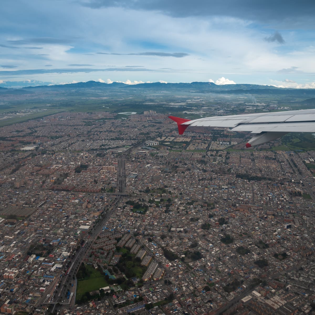 Espacio aéreo en Bogotá cerrará en dos horarios clave este fin de semana ¿Por qué?