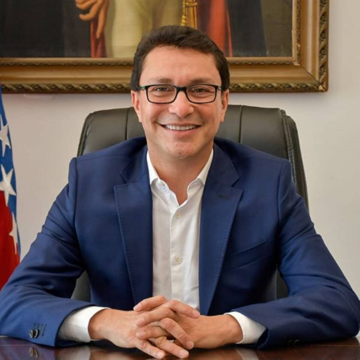 Carlos Caicedo anuncia para pueblos palafitos una ambulancia acuática