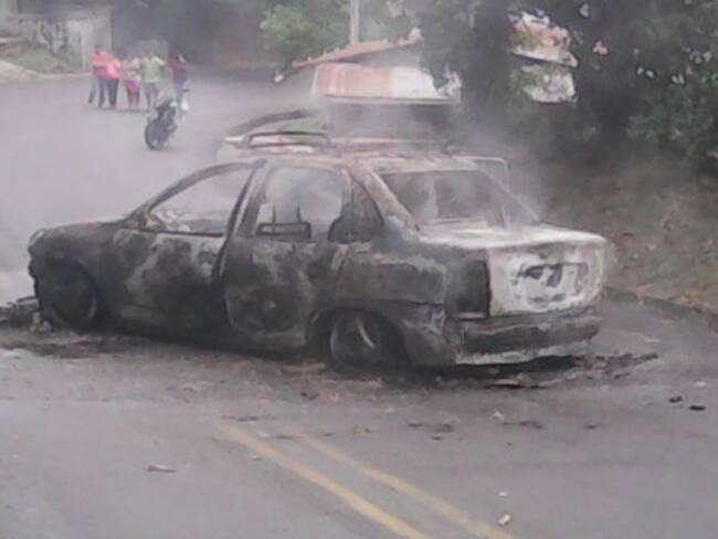 Seis uniformados muertos en paro armado de banda criminal