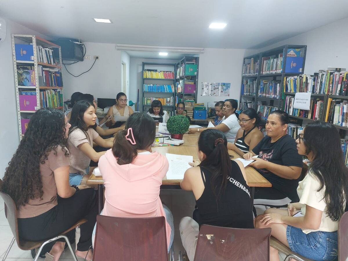 Barrio La Manga se conecta con la lectura, los libros y la participación comunitaria