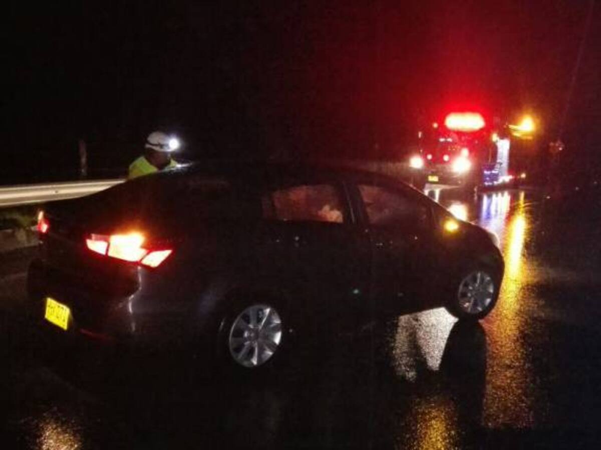 Tres muertos en accidente de tránsito donde un vehículo cayó a un abismo en Socotá, Boyacá