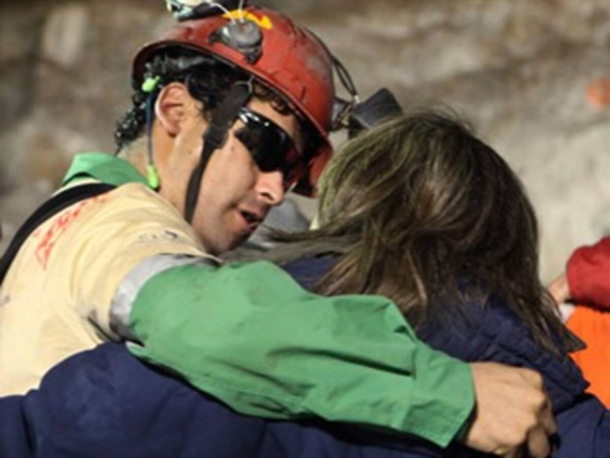 'A ratos dan ganas de no recordar esta etapa de la vida': Padre de los mineros Ávalos
