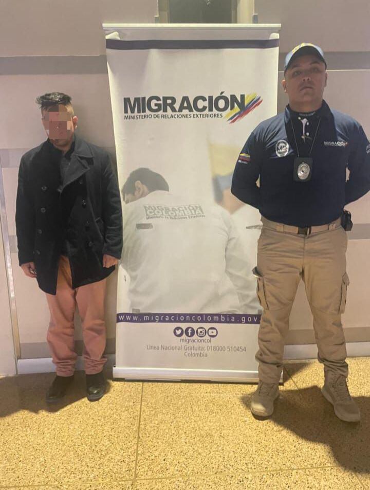 Iván Lozano, ciudadano extranjero capturado en Rionegro: foto alcaldía de Medellín