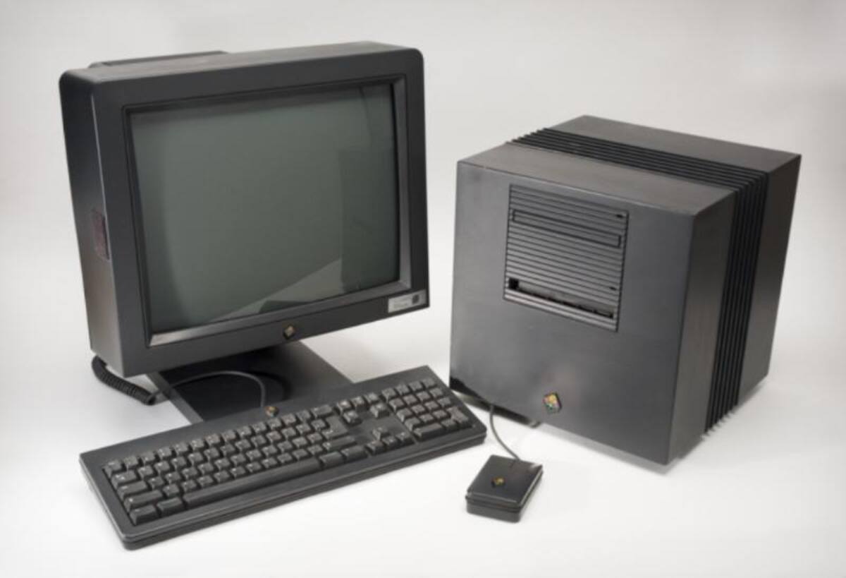 Next computer (1987)