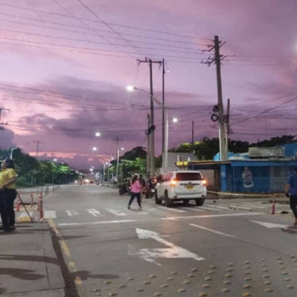 Familiares piden respuestas a una semana de la masacre en Las Flores
