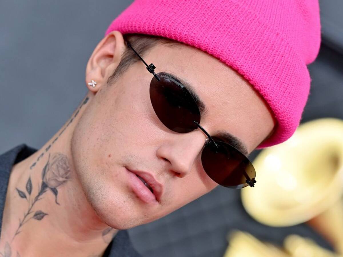 Justin Bieber dice padecer una parálisis facial parcial