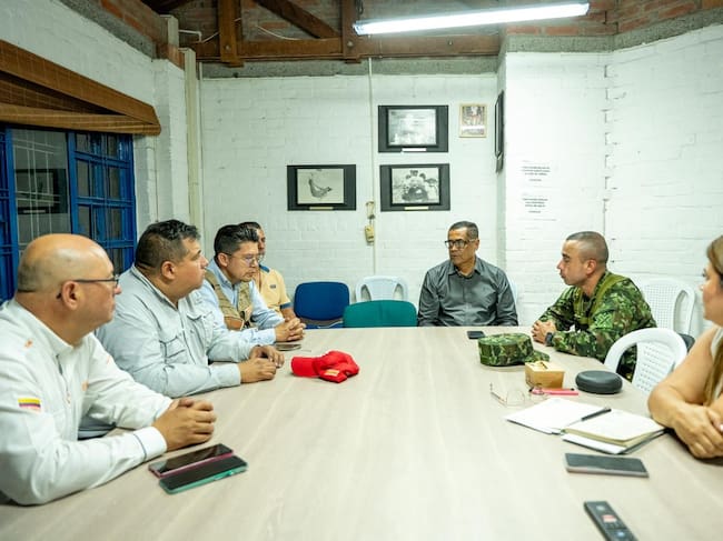 Expertos en implosiones llegan a Risaralda para evaluar edificios que deberán ser demolidos. Foto: Gobernación de Risaralda