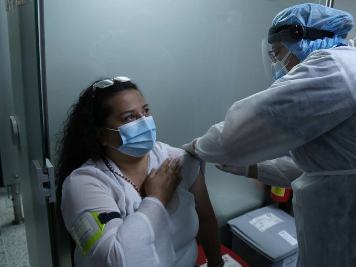 En Cartagena se aplicarán más de 279 mil vacunas durante primera fase