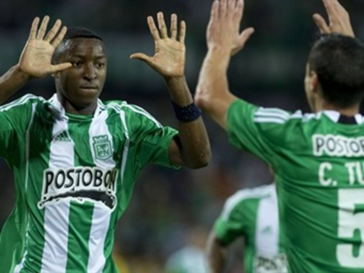 Atlético Nacional goleó al Medellín y se quedó con el clásico paisa