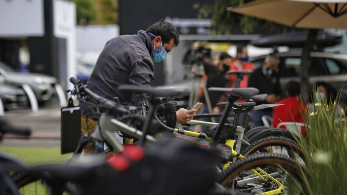 Bogotá da inicio al Sistema de Bicicletas Compartidas