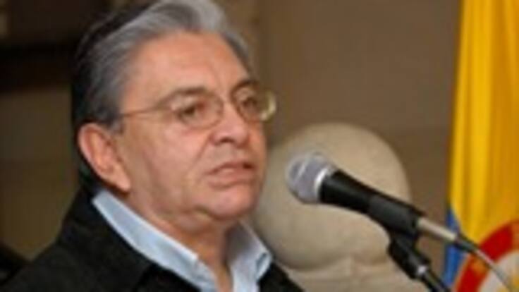 Mininterior confirma extradición de alias 'César' y afirma que en Colombia 'no habrá' bases militares estadounidenses