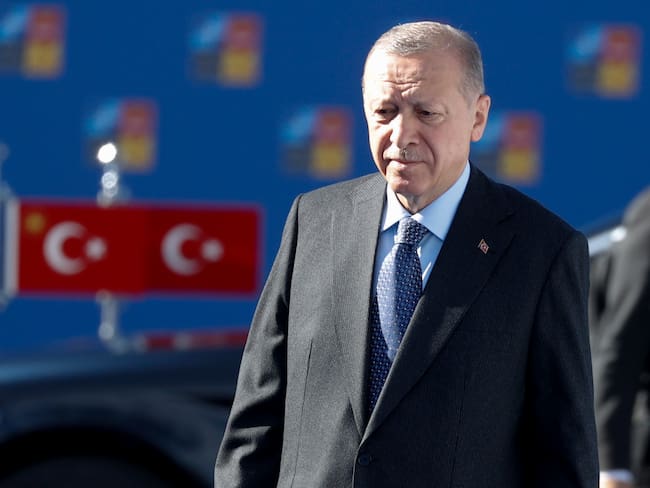 MADRID, 30/06/2022.- El presidente turco, Recep Tayyip Erdogan a su llegada a la segunda jornada de la cumbre de la OTAN que se celebra este jueves en el recinto de Ifema, en Madrid. EFE/ Juan Carlos Hidalgo
