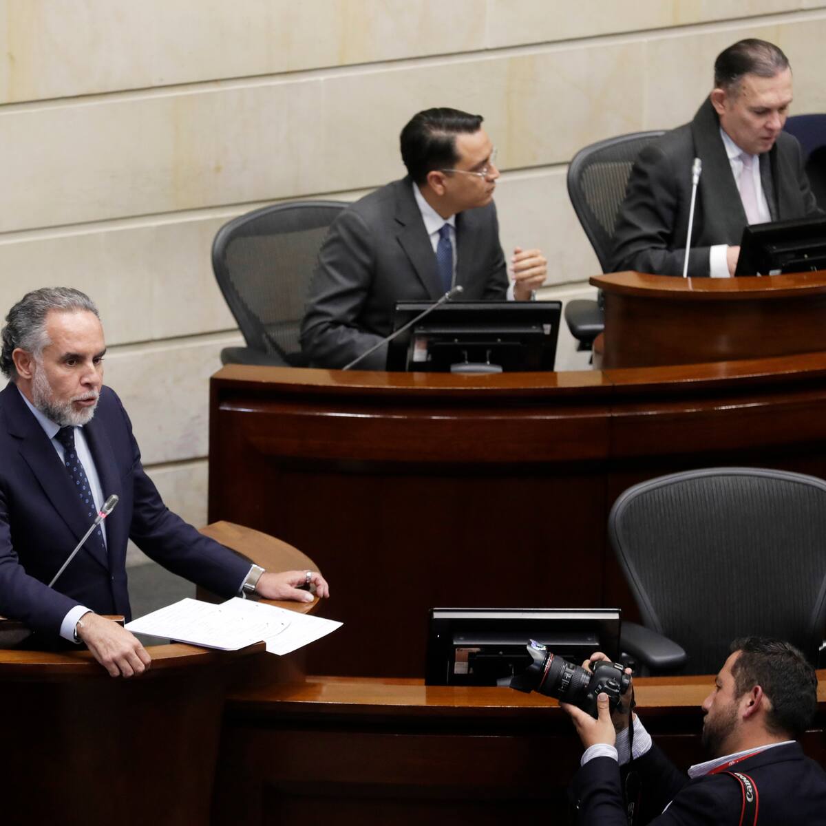 Gobierno defiende Consulta Popular en Senado, denunciando “bloqueo institucional”: así fue la sesión