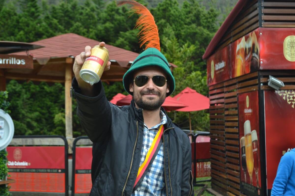 En el evento destacaron los sombreros alemanes y las pintas rebosantes de cerveza.