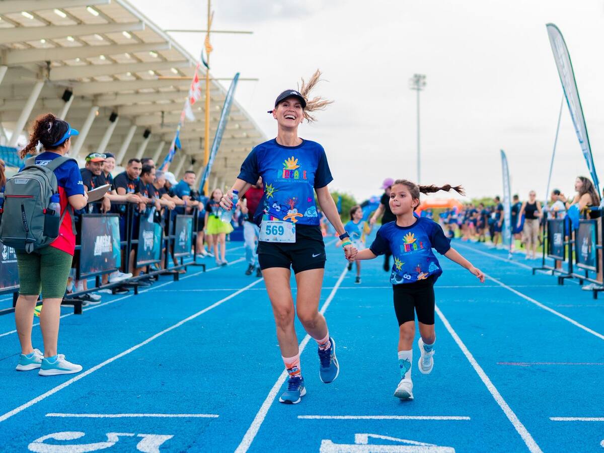 Carrera Píntate: un espacio de promoción de la salud mental y la recreación familiar en Cartagena