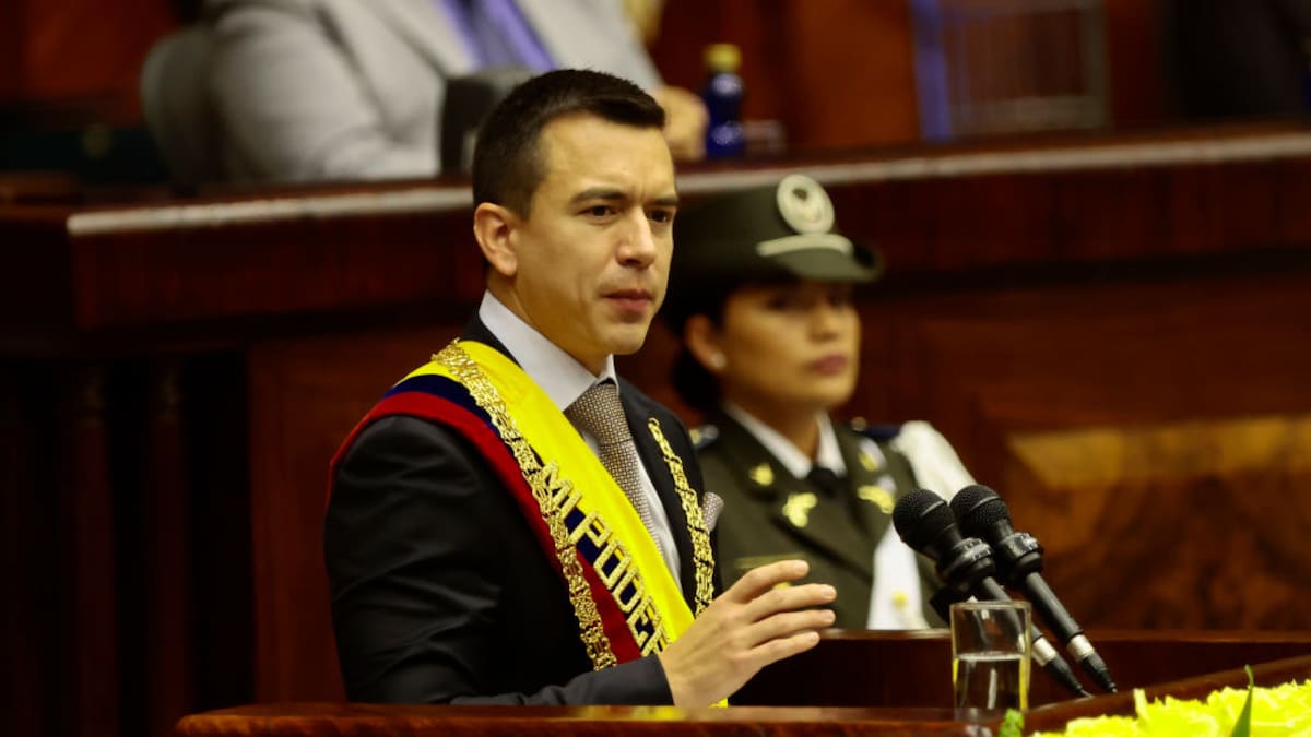 Gobierno de Ecuador presentó nuevas preguntas sobre seguridad y producción para plebiscito