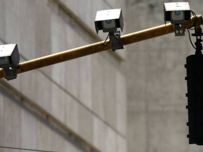 Suspenden la licitación de semáforos en Bogotá