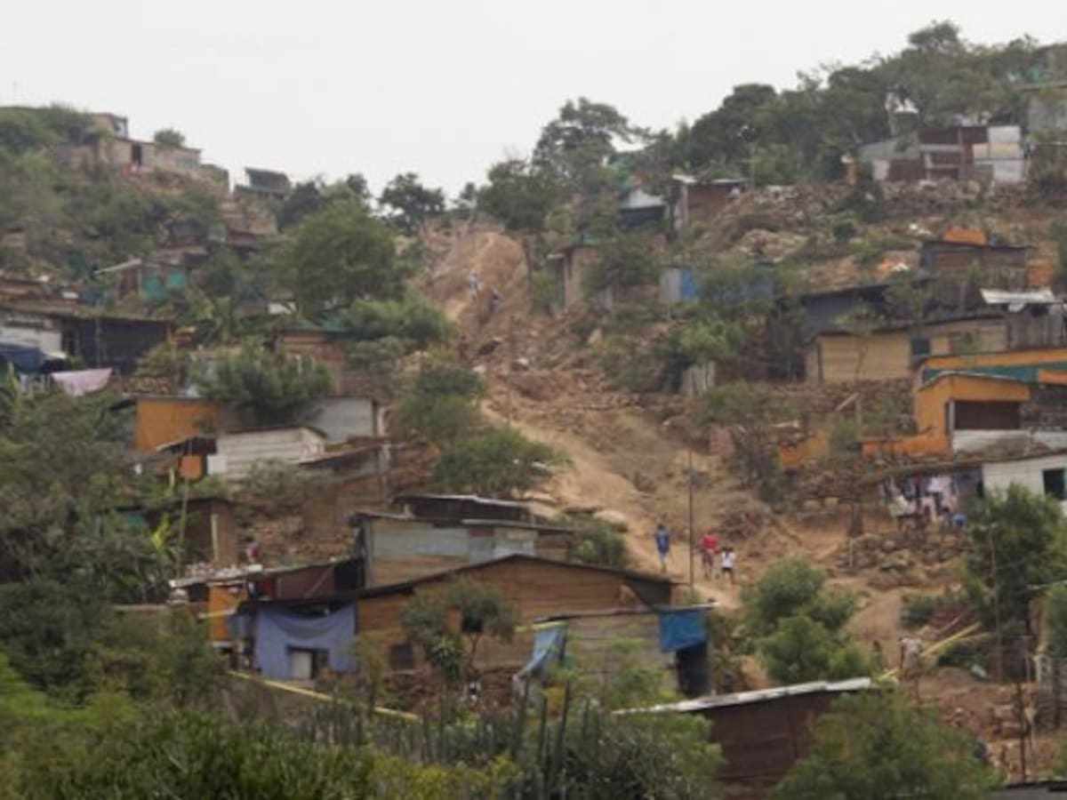 Reportan el hallazgo de varios cuerpos en descomposición en la comuna 6