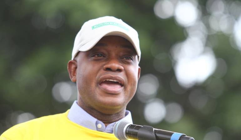 Ministro de ambiente, Luis Gilberto Murillo.