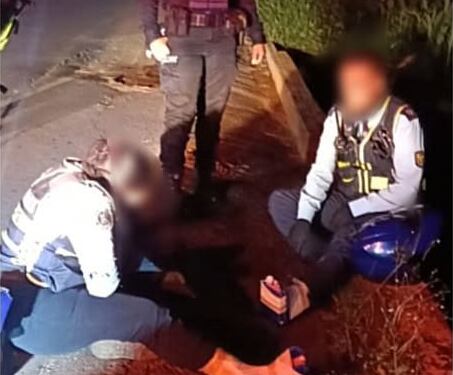 Dos agentes de tránsito de Risaralda (Caldas) agredidos por algunos civiles. Foto: El informador de occidente.