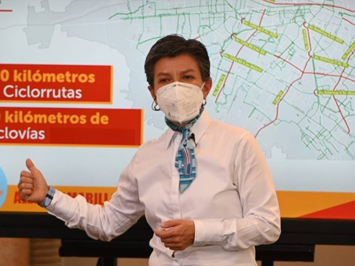 ¿Claudia López está obligada a asistir al debate de control político en el Congreso?