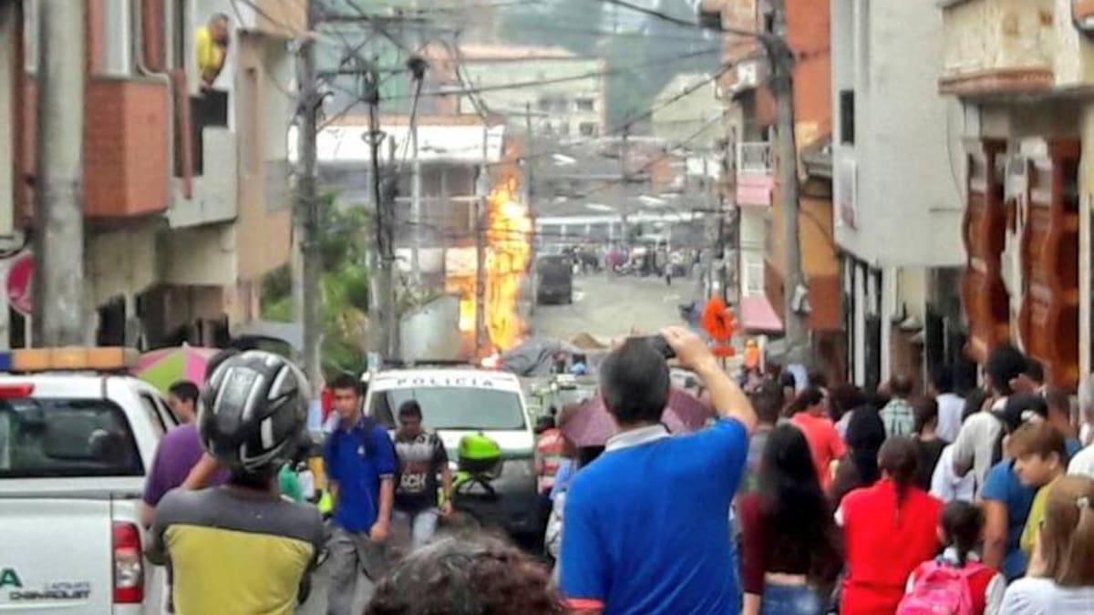 Abren investigación contra policía que hirió a un hombre en Caldas, Antioquia