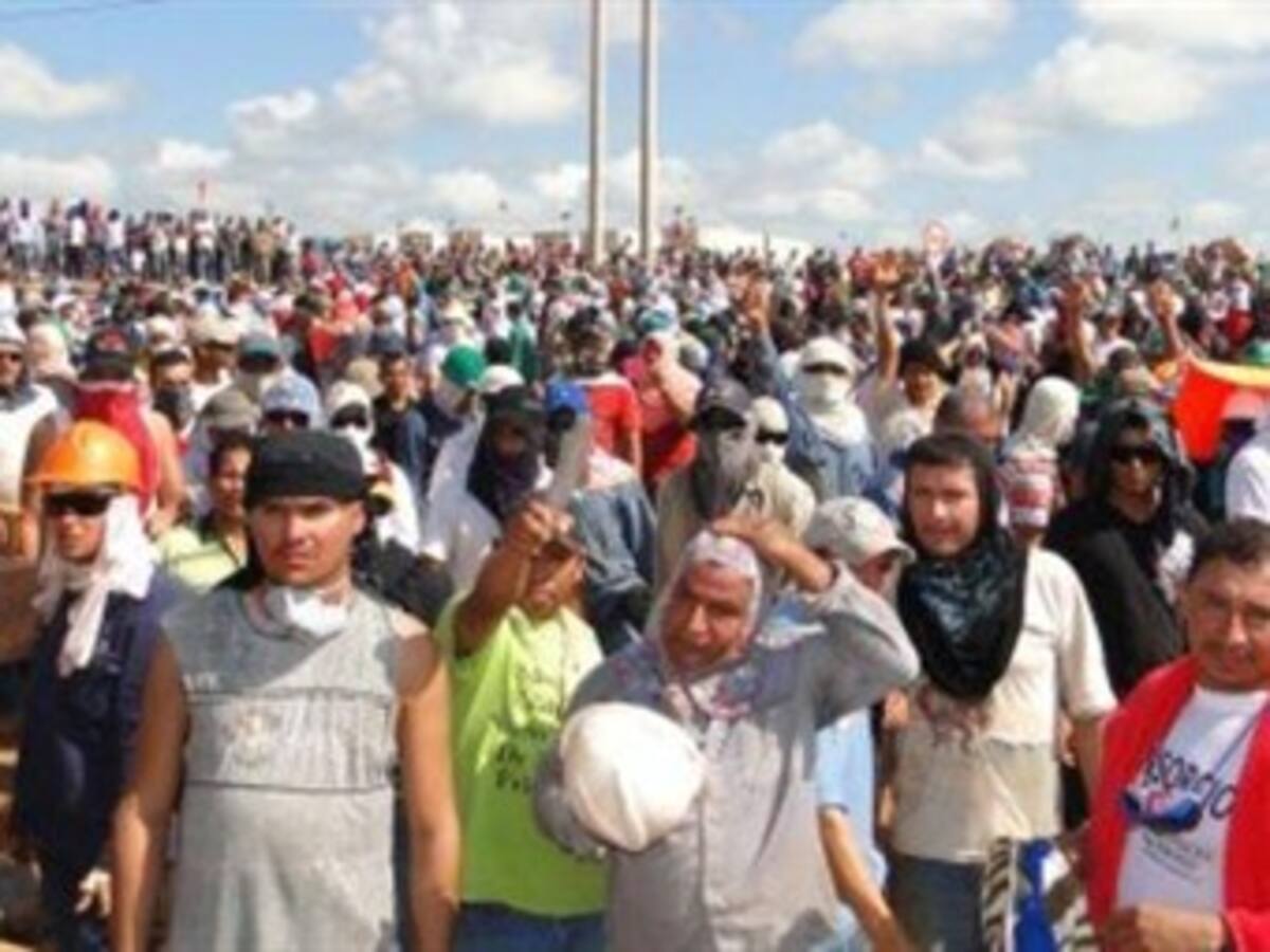 Pacific Rubiales llega a acuerdo con habitantes de Puerto Gaitán para poner fin a protestas