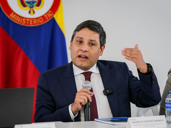 ‘Colombia potencia digital’: Inversión billonaria para conectar regiones y ampliar internet
