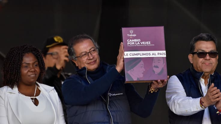 Contrarreforma pensional, ¿es regresiva o arregla reforma del Gobierno Petro? Senadores debaten