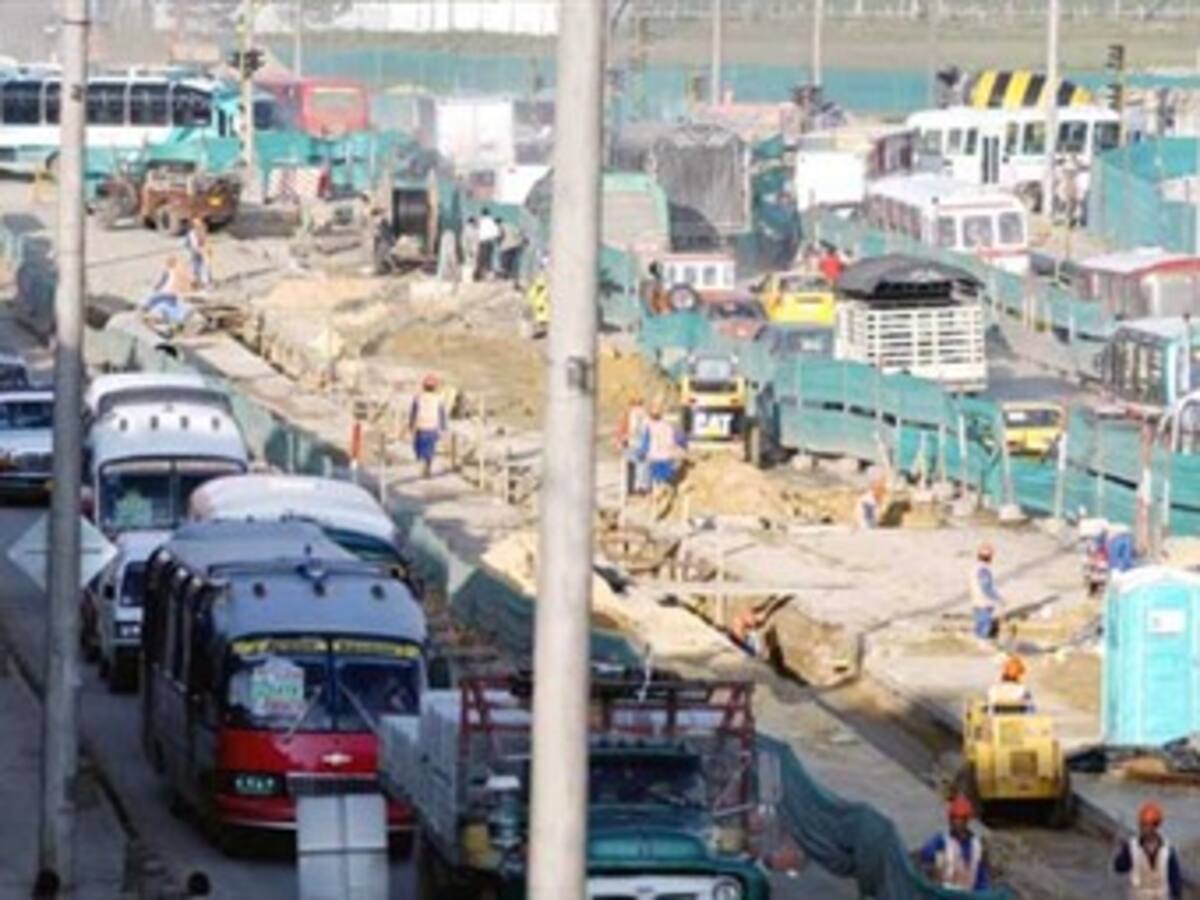 Nule pide 60 mil millones más para el contrato de la Fase III de Transmilenio
