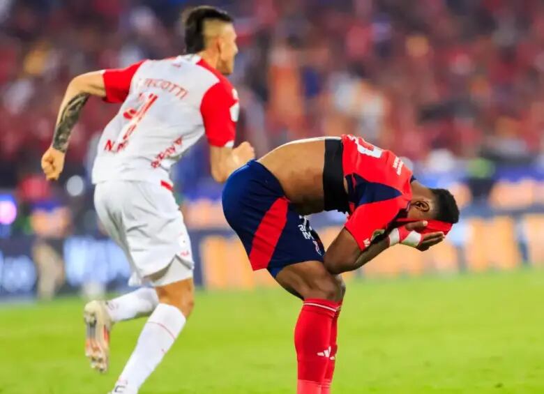 Resumen: Medellín pierde y queda eliminado de la Copa Sudamericana ante Vasco Da Gama // Foto de Suárez Echeverry
