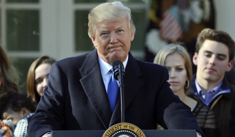 Un año peleando con los medios