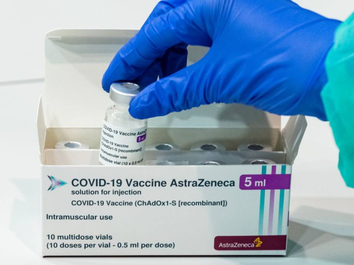 "Eficacia en mayores de 65 años es del 80%": OMS sobre AstraZeneca
