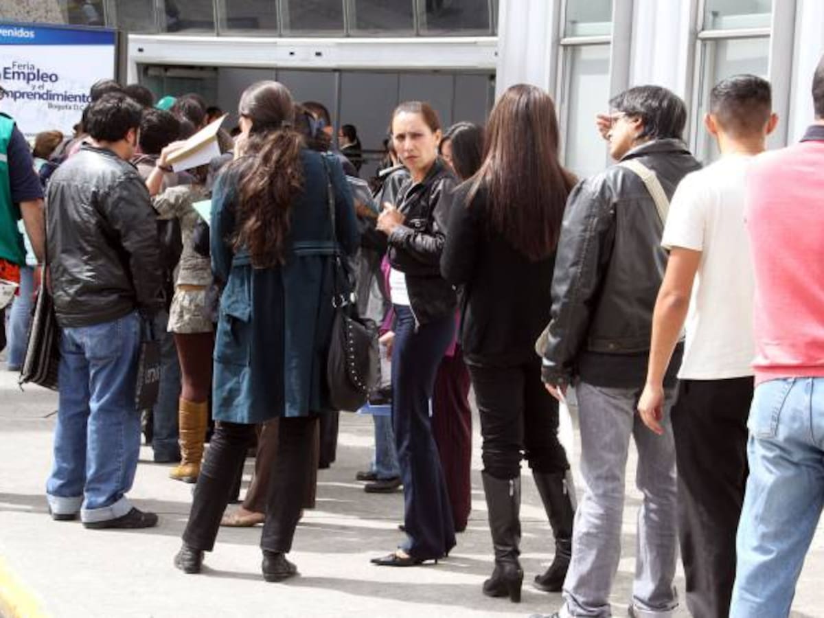 Tasa de desempleo en Colombia en febrero subió al 10,8%