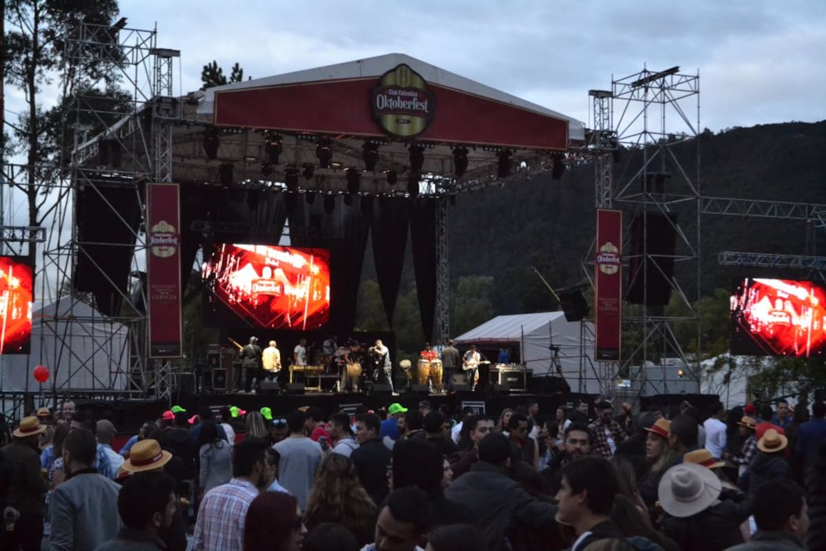 El evento contó con la presentación principal del artista Shaggy.