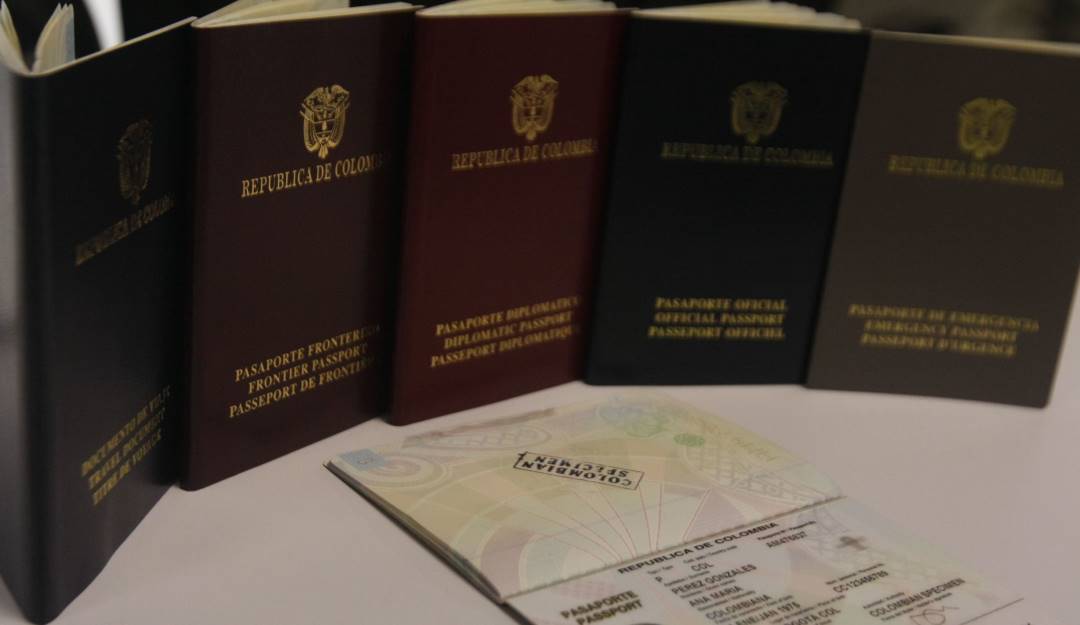 Pasaporte colombiano - Colprensa 