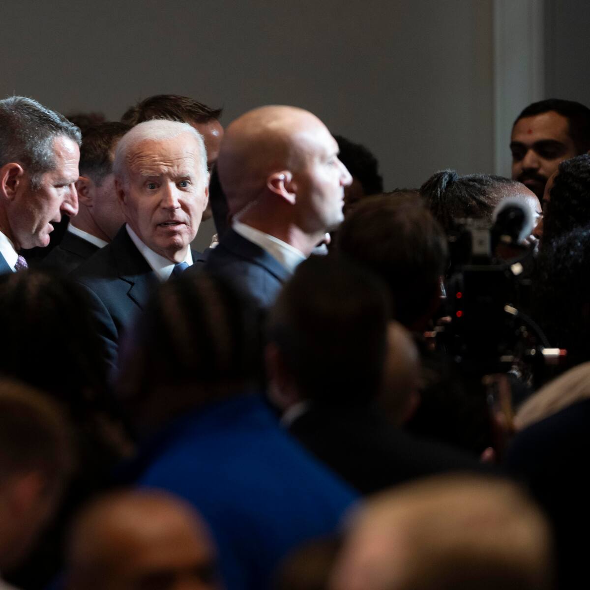 Biden tuvo una mala noche, pero no quiere decir que perdió la elección: María Cardona