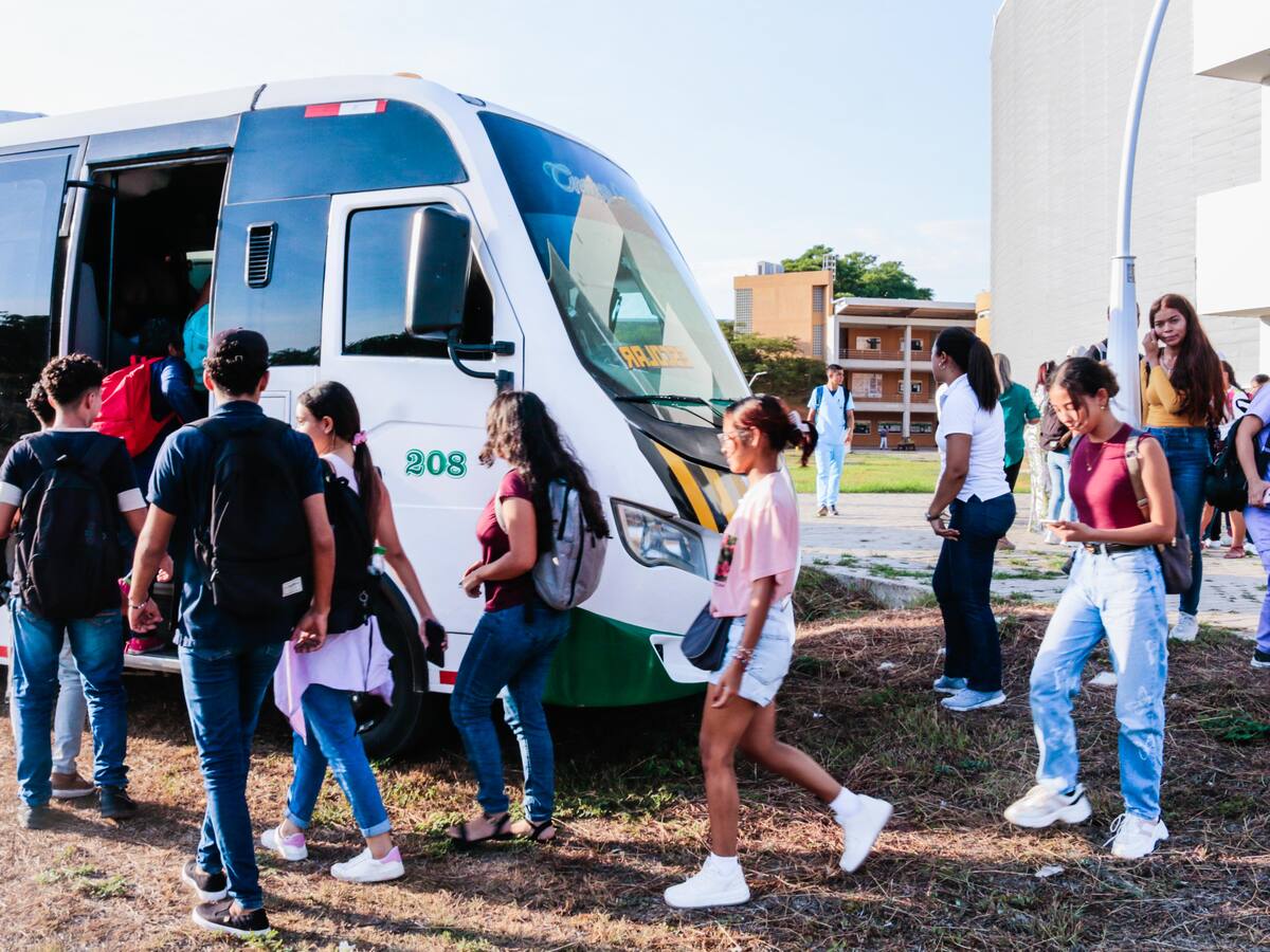 Acuerdo entre Unimagdalena y Transportes Sensación beneficia a 1.500 estudiantes
