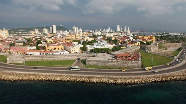 Funcionarios de Alcaldía de Barrancabermeja utilizaron viáticos para pasear en Cartagena | Vista aérea de Cartagena. Foto: Getty Images