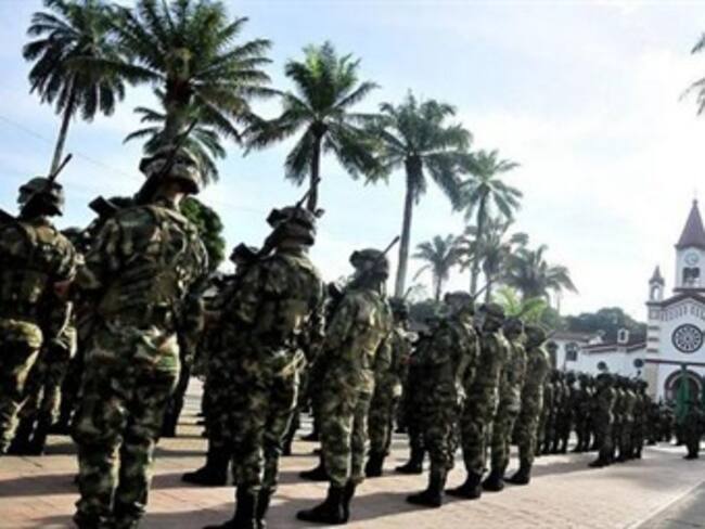 Contraloría activó unidad especial para verificar contratación de Ejército