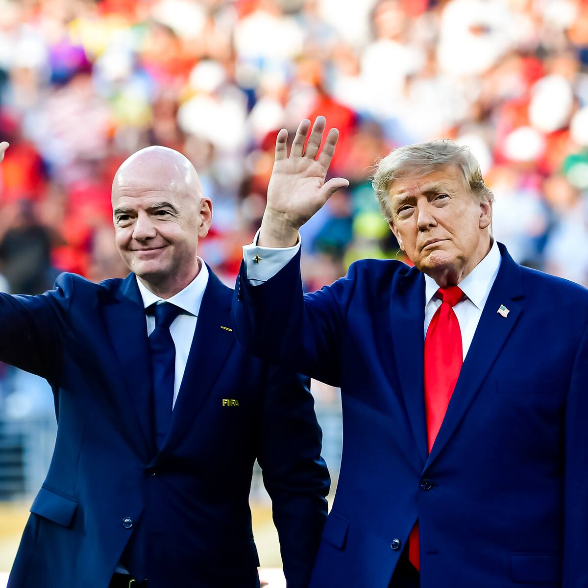 Primer ministro británico cree que Infantino “es la persona equivocada” al frente de FIFA