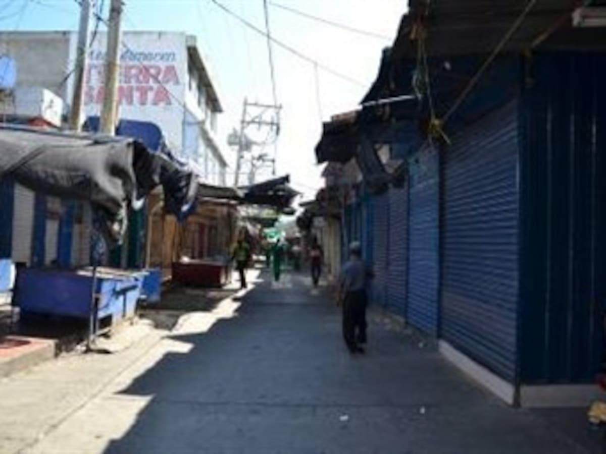 Las bandas criminales están armando y financiando a los habitantes de la calle